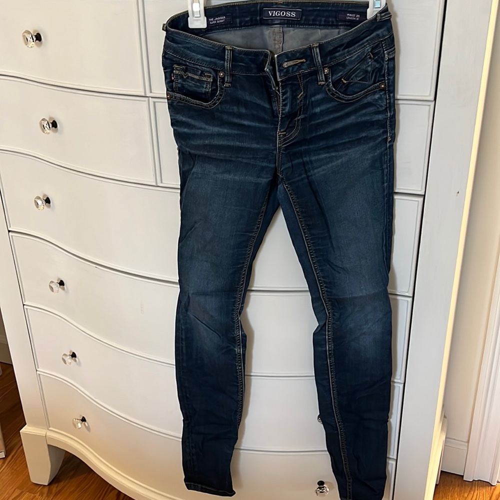 Vigoss denim. Waist 25, length 31. Skinny jeans.